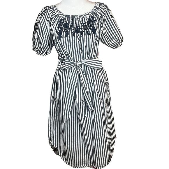 Women’s STYLE MAFIA Striped Off the Shoulder Gray & Wht Striped Cotton Dress-XS - Picture 1 of 8